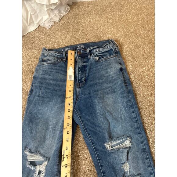 A.n.a High Rise Curvy Straight jean distressed holy women's SZ 8 - Picture 7 of 8